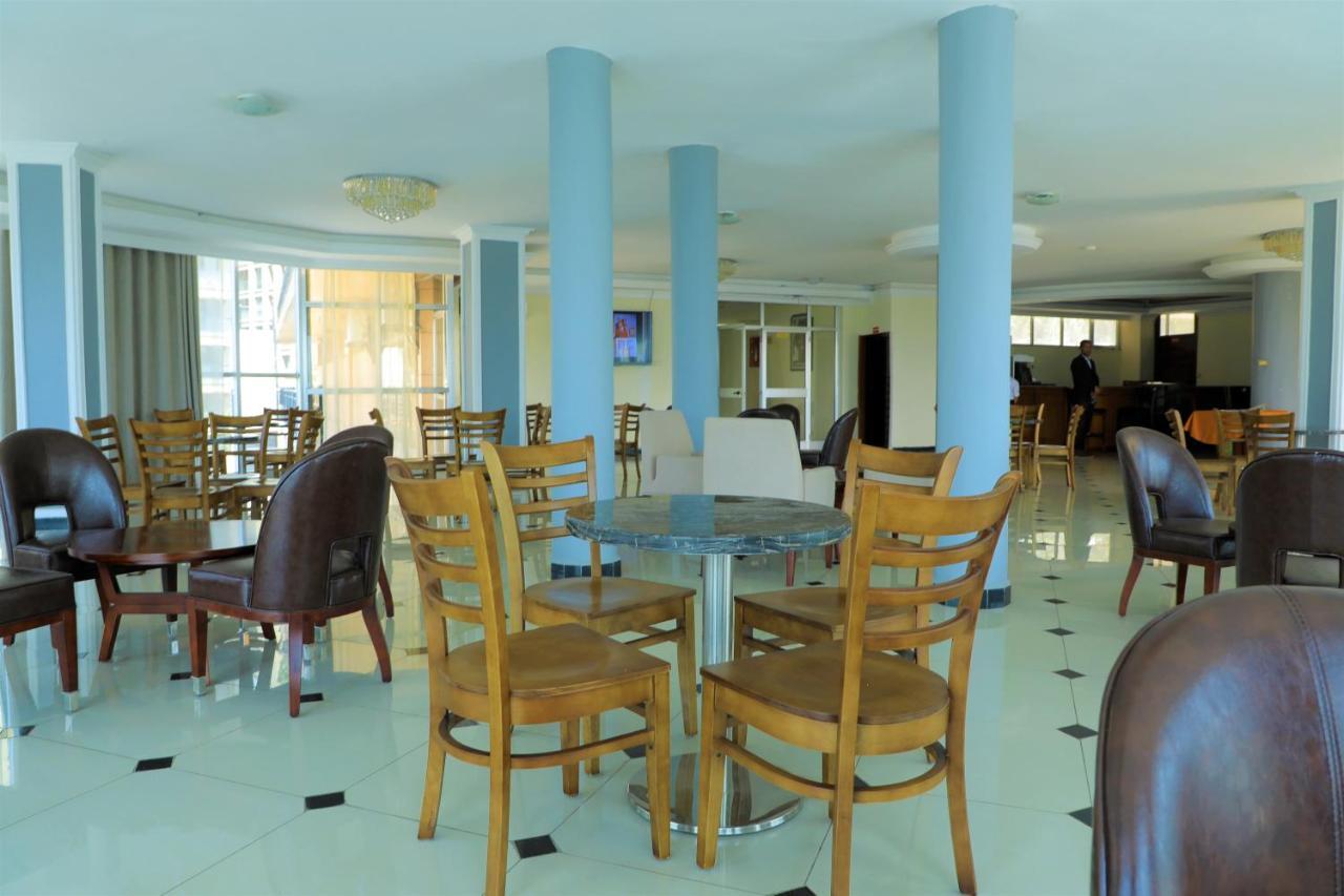 Tewodros Belay International Hotel Lege T'afo Kültér fotó